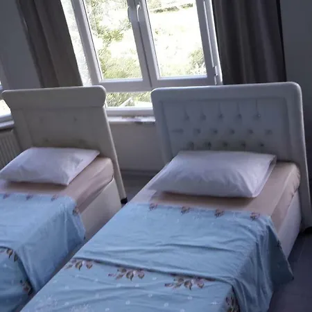 Διαμέρισμα Cosy Park *